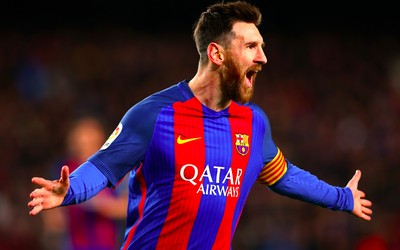 天行体育热评-久保建英挑射破门轻巧得分